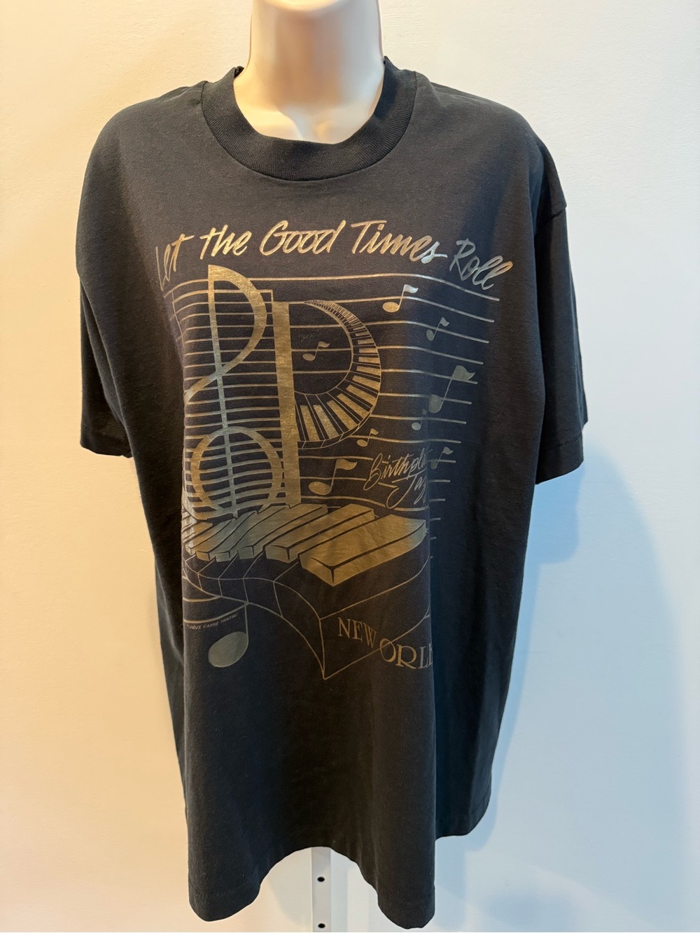 Vintage Velva Sheen New Orleans Black Graphic Music Tee Gold Print Men Size XL